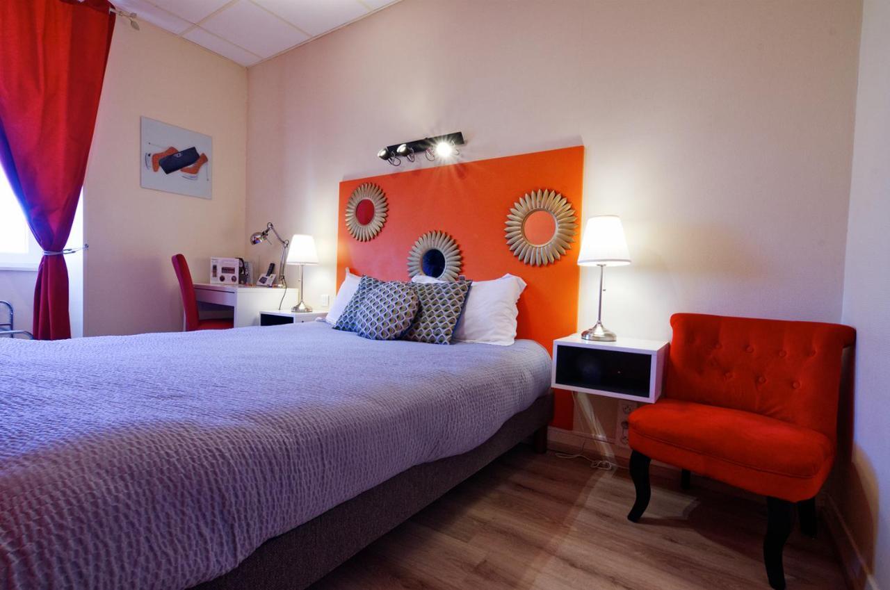 Logis Hotel Le Bocage Montmarault Exterior photo
